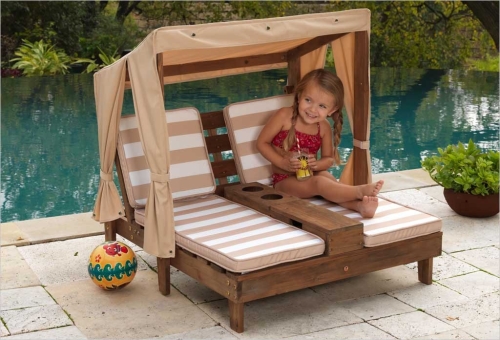 Kidkraft 2 persoons Buiten Stoel met Bekerhouders Bruin Wit
